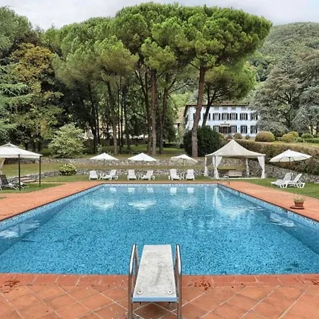 Relais Montecatini B&B 카마이오레